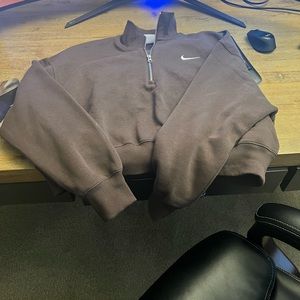 NMOT Nike oversized cropped half zip sweater